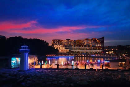 ЯРКОЕ СОБЫТИЕ ЛЕТНЕГО СЕЗОНА В MYLOME LUXURY HOTEL RESORT: ВЕЧЕРИНКИ НА ПИРСЕ - Mylome Luxury Hotel Resort 5*