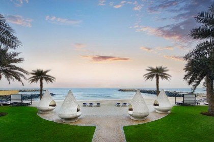 ПРИГЛАШАЕМ ПРИНЯТЬ УЧАСТИЕ В ОНЛАЙН-ВСТРЕЧЕ С ПРЕДСТАВИТЕЛЕМ Hospitality Management Holding - Coral Beach Resort Sharjah 4*