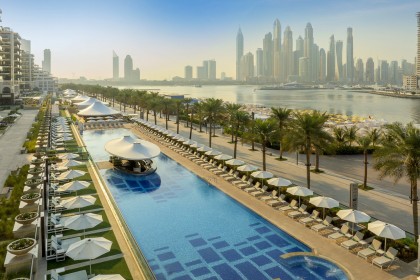  Для гостей отеля — прямой доступ к собственному частному пляжу и премиальной инфраструктуре курорта! - Marriott Resort Palm Jumeirah Dubai 5*