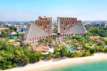   Отдых в Centara Grand Mirage Beach Resort Pattaya со скидкой до 20% - Centara Grand Mirage Beach Resort Pattaya 5*